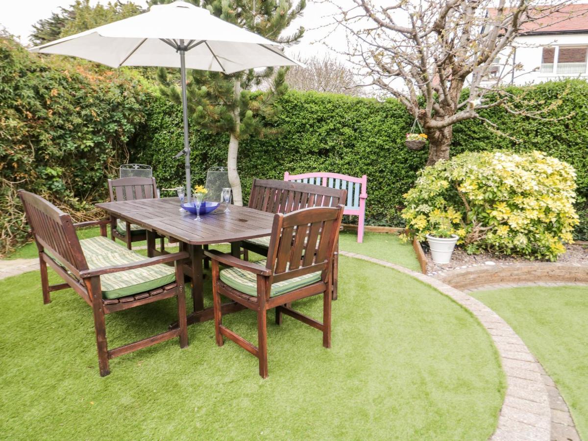 Glendalough Villa Colwyn Bay Ngoại thất bức ảnh