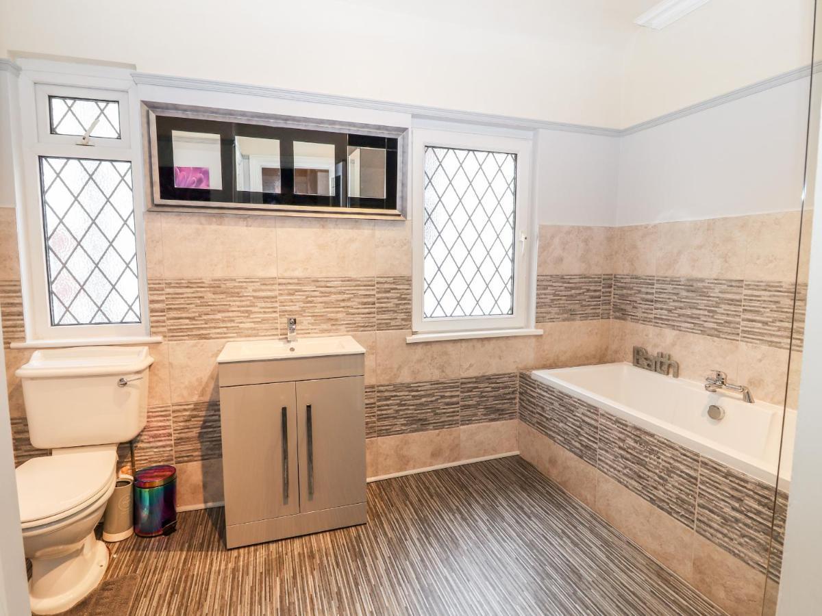 Glendalough Villa Colwyn Bay Ngoại thất bức ảnh